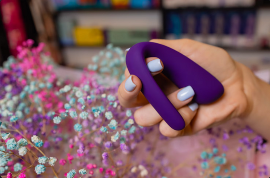 Clitoral Vibrator India: Bloom's Secret to Intense Solo Pleasure